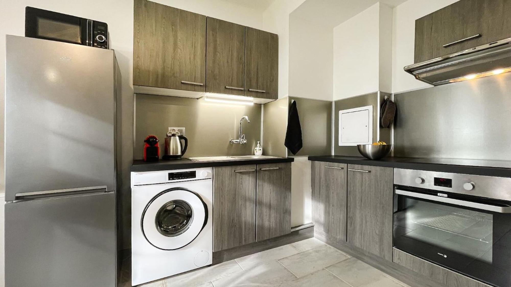 Homey Keola - Parking Prive Gratuit - Aux Portes De Geneve - Au Pied Du Tram - Appartement Avec 1 Chambre Et Un Grand Salon Avec Un Canape-Lit Ambilly Zewnętrze zdjęcie